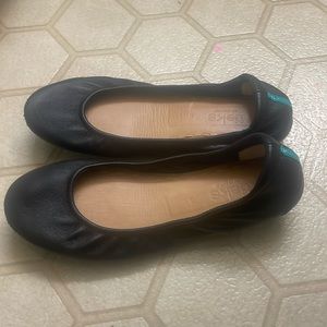 Black Tieks Size 6